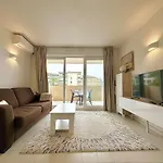 1 Vue Piscine Parking Apartment *