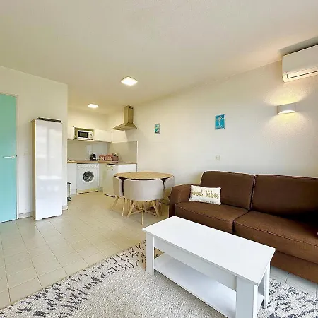 Apartment 1 Vue Piscine Parking