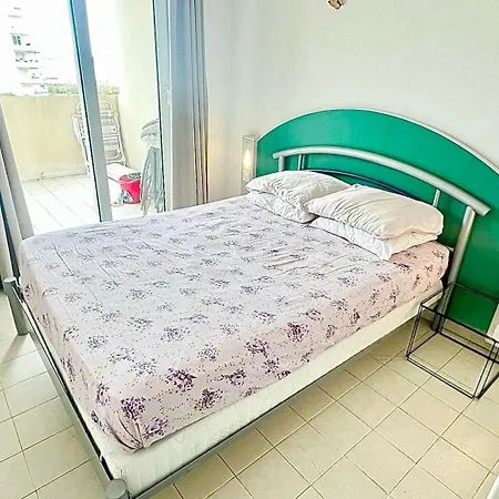 1 Vue Piscine Parking Appartement *